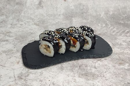 Ролл с угрем