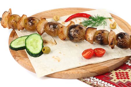 Картофель на шампуре с курдюком