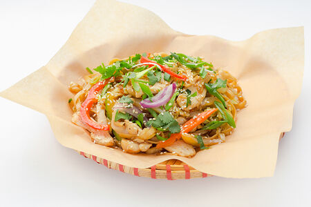 Вок с курицей