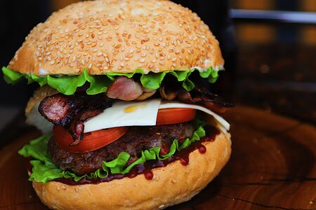 Бекон бургер