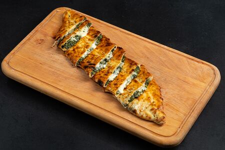 Пиде со шпинатом