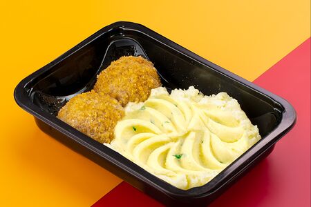 Картофельное пюре с котлетками