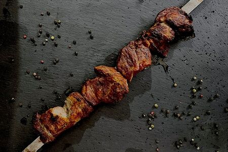 Шашлык из cвинoй шейки