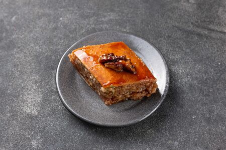 Пахлава традиционная