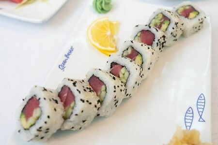 Ролл Калифорния Тунец