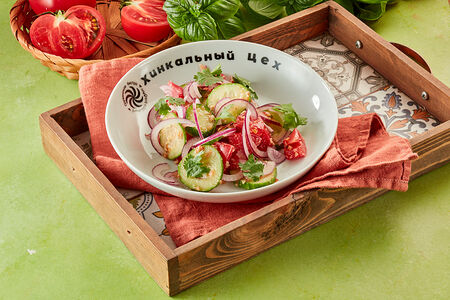 Салат Овощной по-грузински