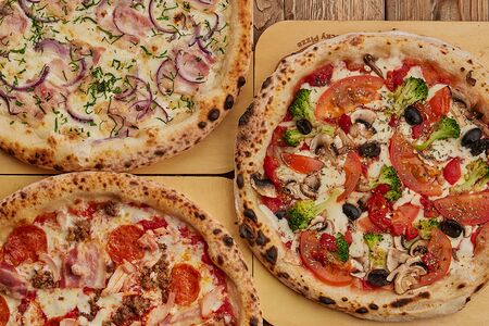 Комбо из трех пицц