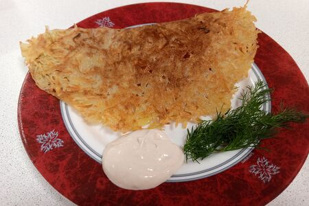 Драники по-днепровски со сметаной