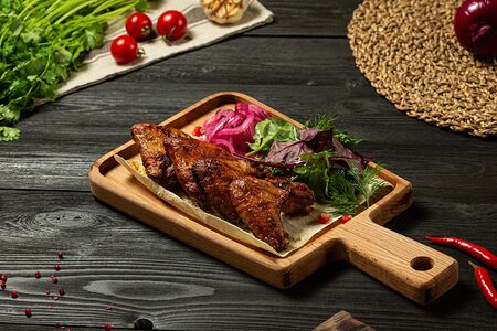 Куриные крылья на огне