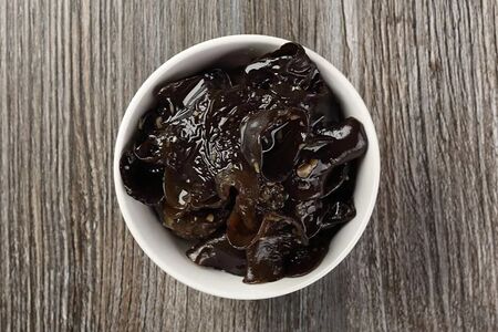 Чёрный гриб муэр