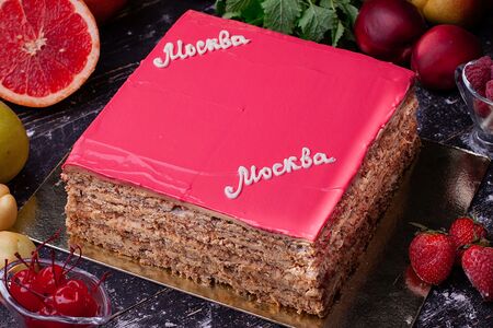 Торт Москва L