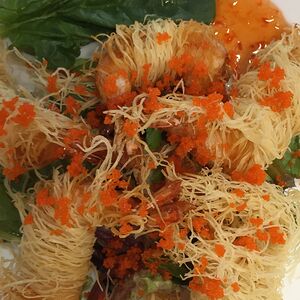 Тигровые креветки катаифи