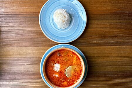 Том ям с курицей