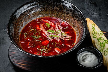 Борщ с копченой уткой