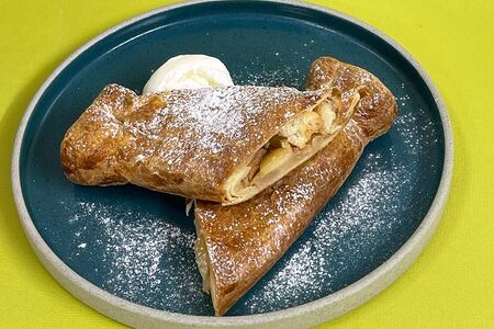 Штрудель яблочный