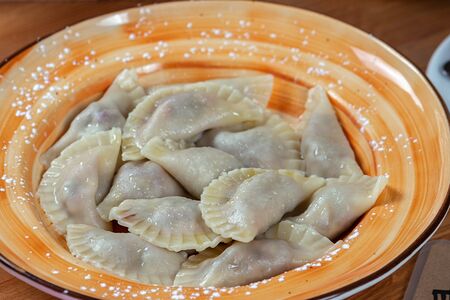 Вареники вишневая девятка