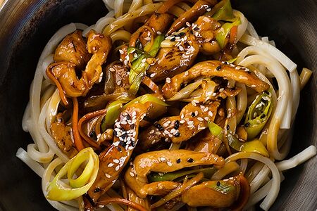 Лапша с лососем