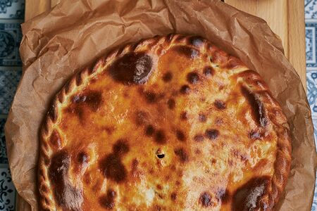 Пирог с цыплёнком гриль