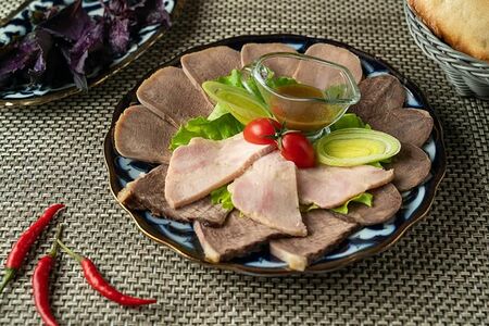 Мясное ассорти