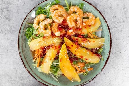 Ном Суай Том