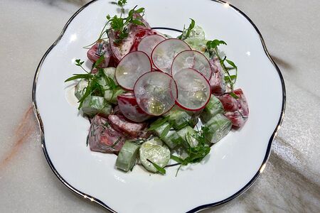 Салат по-деревенски со сметаной