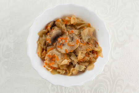 Капуста с грибами