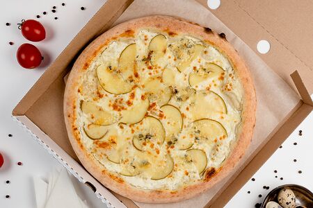 Груша, дорблю и миндаль