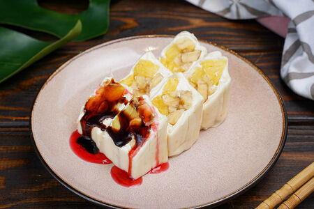 Ролл Тропический