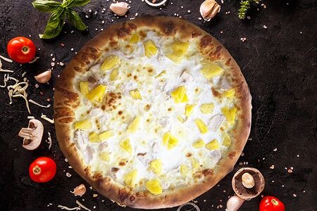 Куриная с ананасами