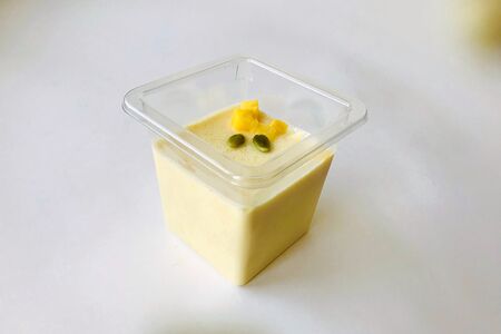 Панна котта Манго