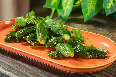 Битые огурцы