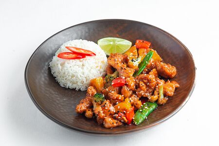 Курица в кисло-сладком соусе