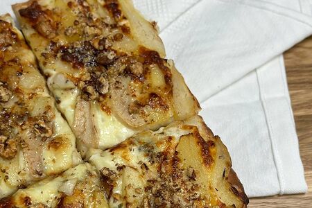 Пицца Груша дорблю