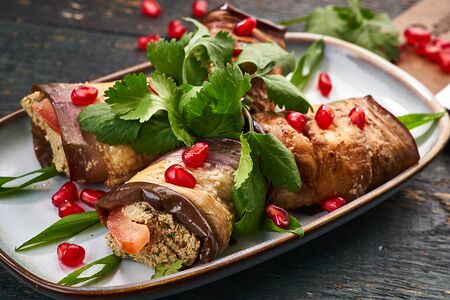 Баклажаны с орехами