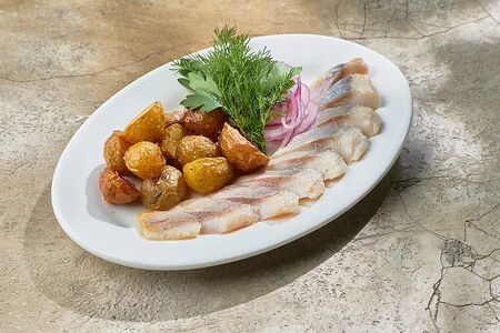 Сельдь с картофелем