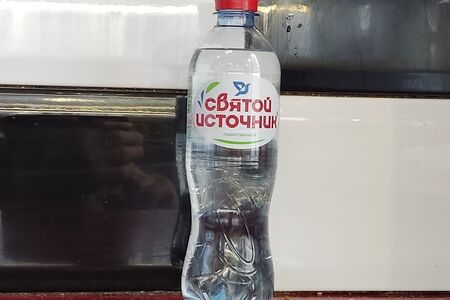 Вода Святой Источник газированная