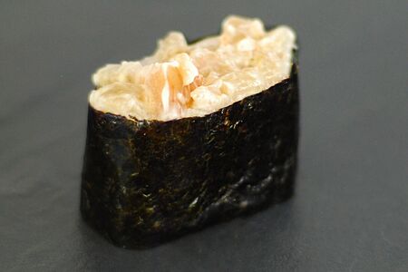 Суши Спайси с гребешком