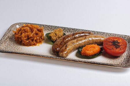 Колбаски гриль из мяса кабана