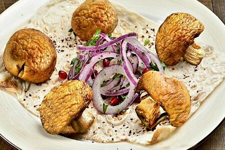 Шампиньоны на мангале