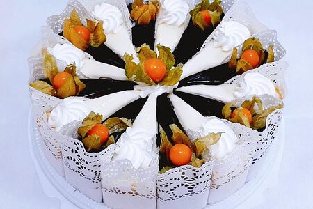 Торт День и ночь