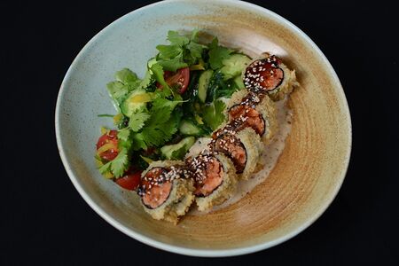 Нисуаз с семгой темпура