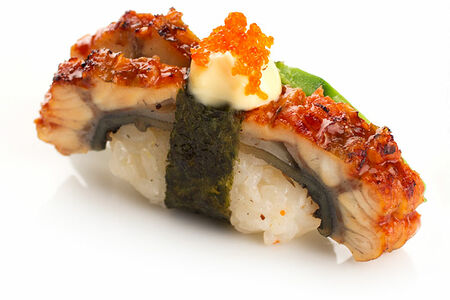 Суши калифорния с угрем