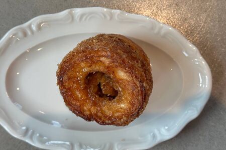 Амман с пеканом