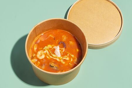 Томатная похлёбка с морепродуктами