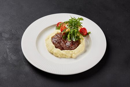 Бифштекс из мраморного мяса