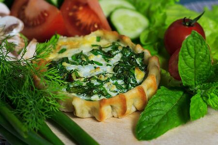 Перепечки с яйцом и зеленым луком 16 шт