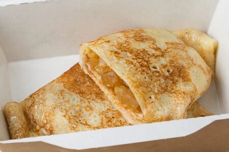 Блинчики с яблоками