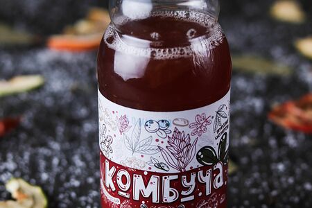Комбуча имбирь-клюква