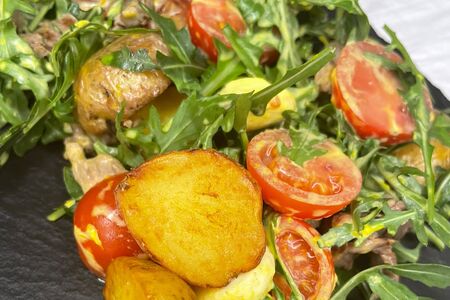 Салат с говядиной