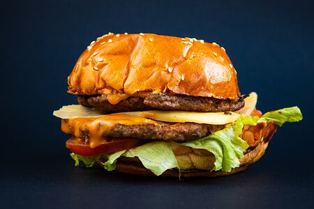 Говяжий гамбургер двойной